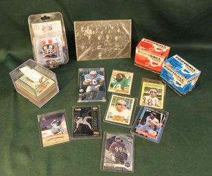 Football Cards, Late 70s,early 80s, Including Ken MacAfee 1980, Team Photo & Bleacher Creature,  (112)