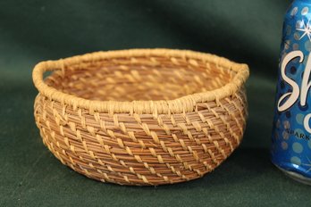 Vintage Native American Pine Needle Basket, 6x2.5'H  (11)