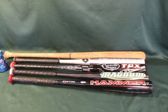 5 Baseball Bats - Wood Louisville Slugger 35', 4 Aluminum (2 New) 31'  (120)