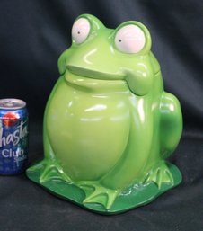 Vintage Plastic Green Frog Hinged Cookie Jar, Ciro - Target, 11'H  (171)