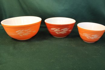 3 Nesting Pyrex Bowls, 5.5', 7' & 9'  (18)