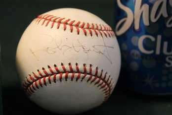 Robin Yount Signed Ball  (unverified)(190)