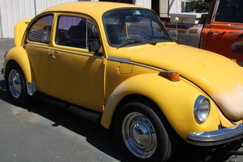 1973 Volkswagen Beetle  (with Tow Bar)  Drivable, 4 Spd, Good Tires, Shown Body Repair  (204)
