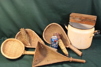 Group Of 4 Woven Reed Scoops, Enameled Pot (as Is), Corn Cob, Pine Cone, Craft Cheese Box  (214)