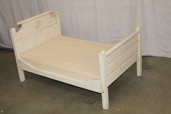 Antique Small Painted Wood Bed W/mattress, Doll/Child, 25'X 38'x 23'H   (258)