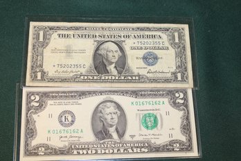 $1.00 Silver Certificate *star 1957  & 2017 $2.00 Dollar Bill (253)