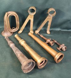 Solid Brass Lot 4 Fire Hose  Nozzles, Bugle (no Mouth Piece), 2 Brass Rail Holders,   (281)