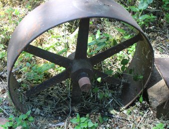 Antique Iron  36' Pulley Wheel  (294)