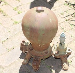 Antique  Cast Iron Mining Pressure Tank Hydraulic Water Ram  Pump   (308)