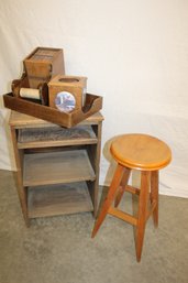Vintage Lot: Stool, Small Shelf, Wooden Bathroom Items, 5 Pieces   (350)