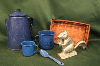 4 Pcs Blue Enamelware & Aluminum Squirrel Nut Cracker All In Basket  (362)