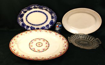 4 Platters - Lg English Royal Chelsea(15x 20'), Flo Blue(12x 16'), Meakin(12x 17'), Clear Glass (9x12')  (376)