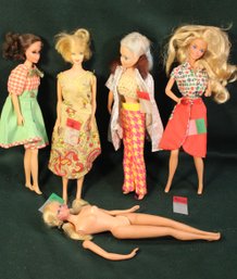 5 Dolls- Barbie & Midge 1960s In Plastic Carrier  (384)