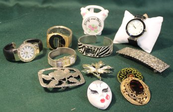 5 Watches, 5 Broches, Hair Clip & Ring Holder  (39)