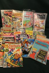 Comic Books - 15 Fantastic Four & 19 Assorted  (408)