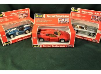 3 Revell Die Cast Model Cars  (51)