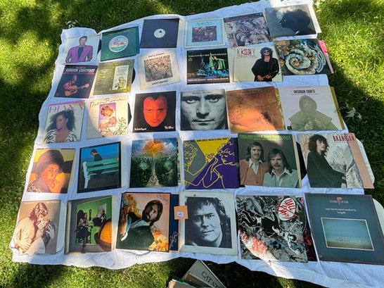 Lot Of 30 Vintage Vinyl Records - Diana Ross, Phil Collins, & More!