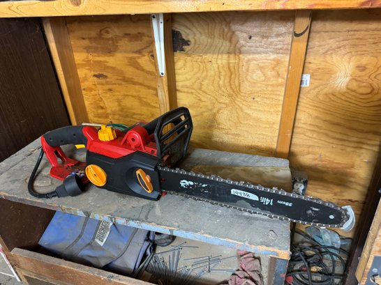 Homelite 14 Inch Electric Chainsaw - Working!