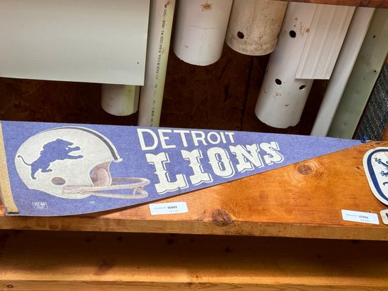 Vintage Detroit Lions Football Pennant
