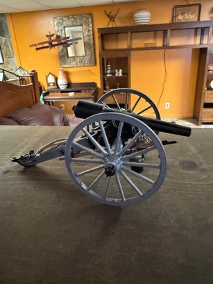 Mini Decorative Cannon Model
