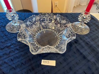 Stunning Vintage New Martinsville Depression Glass Radiance Etched Console Bowl And Candle Set