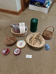 Mixed Box Lot - Basket, Candle & Decor Lot