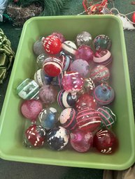 Large Lot Of Antique Christmas Bulbs / Ornaments