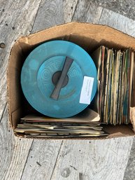 Lot Of 45s And 45 Tote Holder / Case