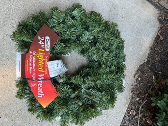 24' Lighted Wreath