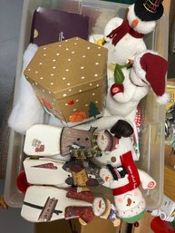 Adorable Christmas Decoration Lot In Tub