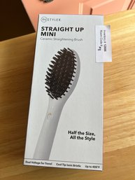 Straight Up Mini Brush New In Box
