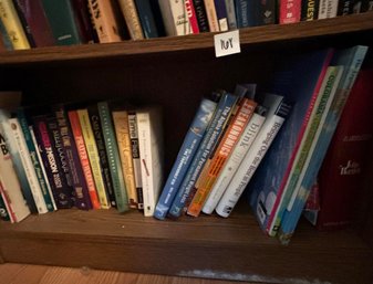Entire Shelf Of Book - Including Bartletts Familiar Quotations