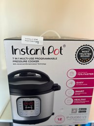 Instapot Brand New In Box Never Opened! 6 Quart Brushed Stainless
