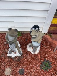 Two Frogs Garden Statues