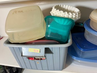 Large Lot Of Tupperware & Rubbermaid Storage Containers