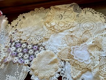 Beautiful Lot Of Antique And Vintage Lace And Crocheted Doilies