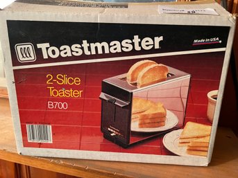 Vintage Toastmaster Toaster In Original Box