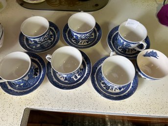 Lot Of Blue Willow By Johnson Brothers Set