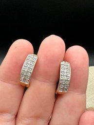 Gorgeous 925 Silver Cz Pierced Earrings