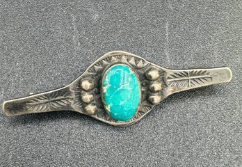 Vintage Sterling Silver And Turquoise Bar Pin / Brooch