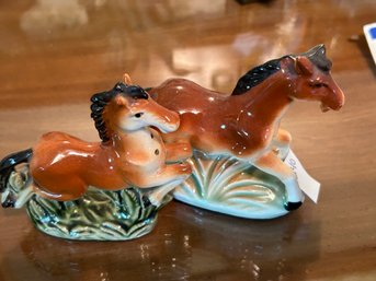 Pair Of Vintage Horse Salt And Pepper Shakers