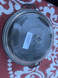 Sidney Cast Iron Pan With Glass Lid