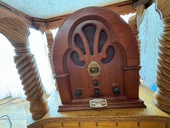 Thomas Edison AM / FM Radio