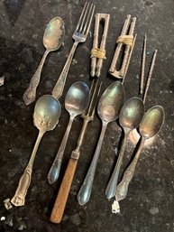 Vintage Ornate Plated Rogers And More Spoons And Forks