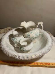 Verus Porcelain Bedroom Chamber Set