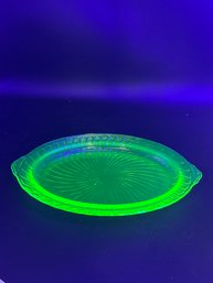 Vintage Green Uranium / Vaseline Glass Anchor Hocking Spiral Serving Platter