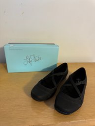 (New) Life Stride Black Size 11 Shoes