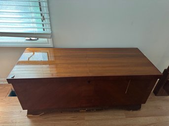 Vintage Lane Cedar Chest For Project Or Repair