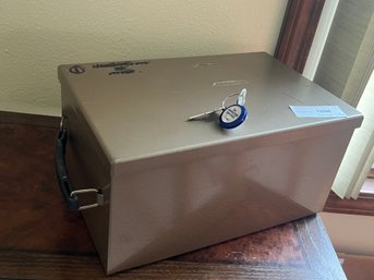 Vintage Metal Lock Box With Key
