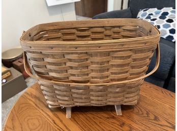 Large Dated 1985 Signed Kim Footed Longaberger Basket With Handle